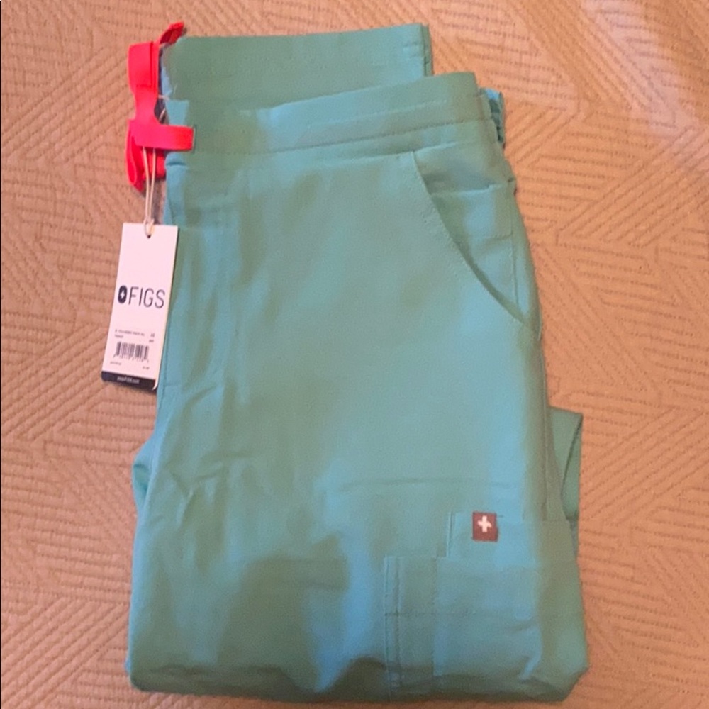 🔥FIGS Neon BLUE Yola XST Pants NWT🌺